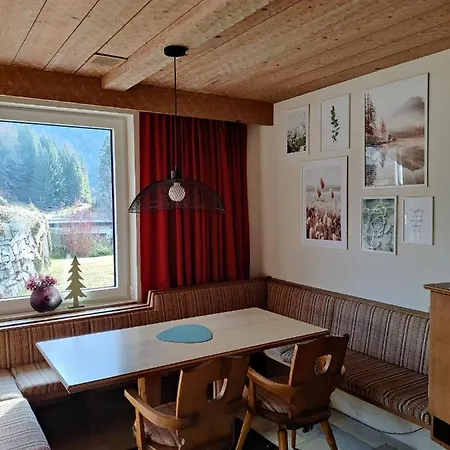 Alpinum - Guenstige In Der Zugspitz Arena * ビーバーヴィアー