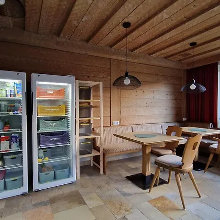 Hostel Alpinum Biberwier