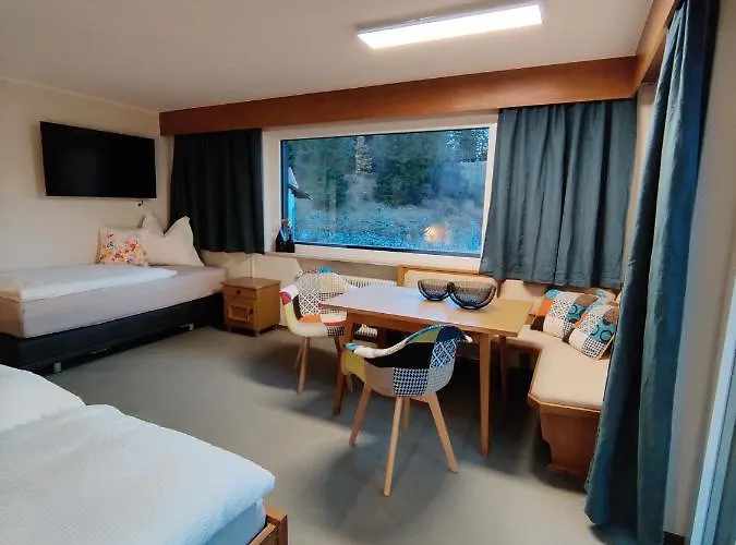 ホステル Alpinum *