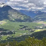 Alpinum Hostel